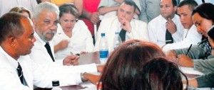 Concejo Regidores da poderes al alcalde para que actúe legalmente en defensa del patrimonio local
