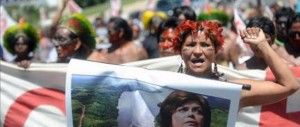 Los indígenas de la Amazonía recurrirán a la fuerza por temor a desaparecer